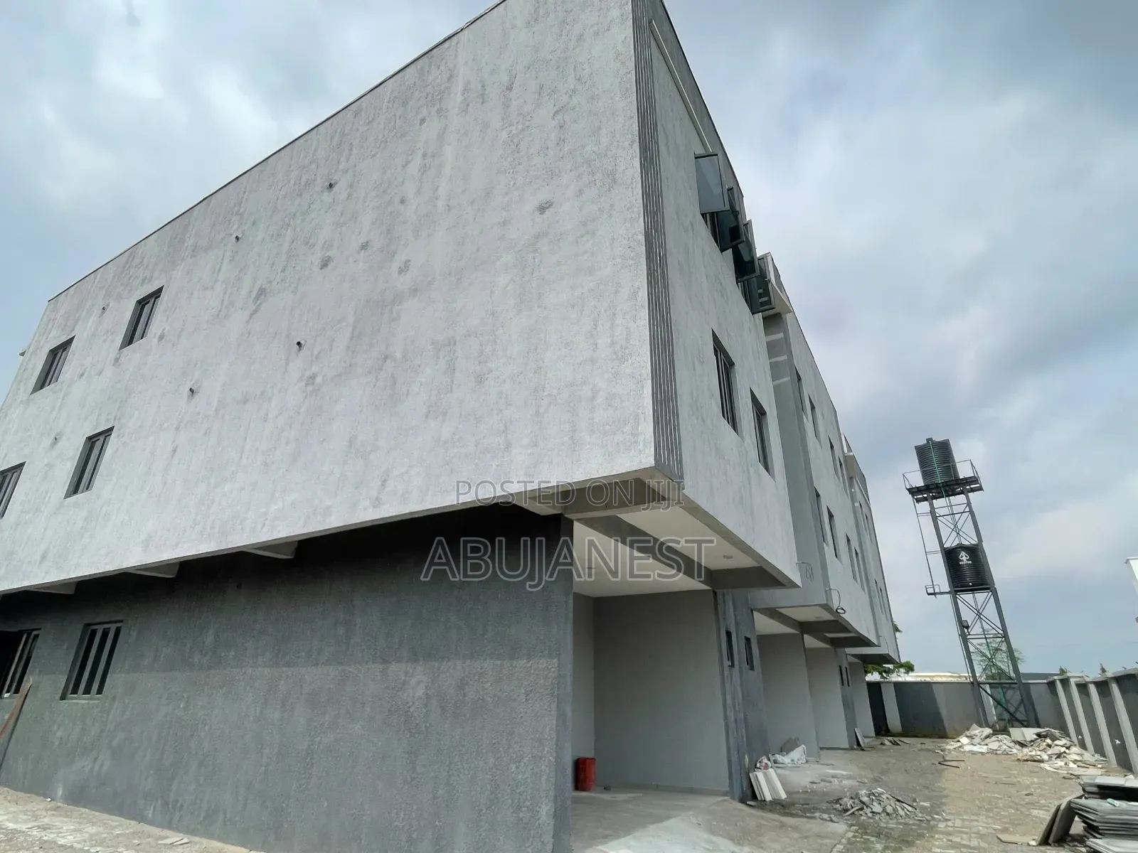 4bdrm Townhouse/Terrace in 4 Bedroom Terrace, Life Camp for sale in Life Camp