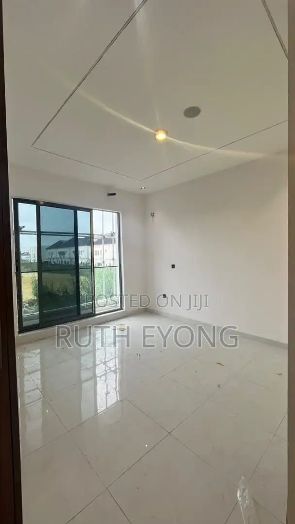 1bdrm Apartment in VGC / Ajah for sale in VGC / Ajah