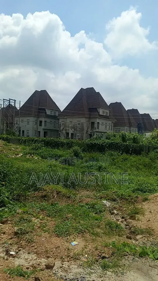 2 Unit of Serial Land 400 Square Meters Each at Guzape/Apo for Sale in Guzape District