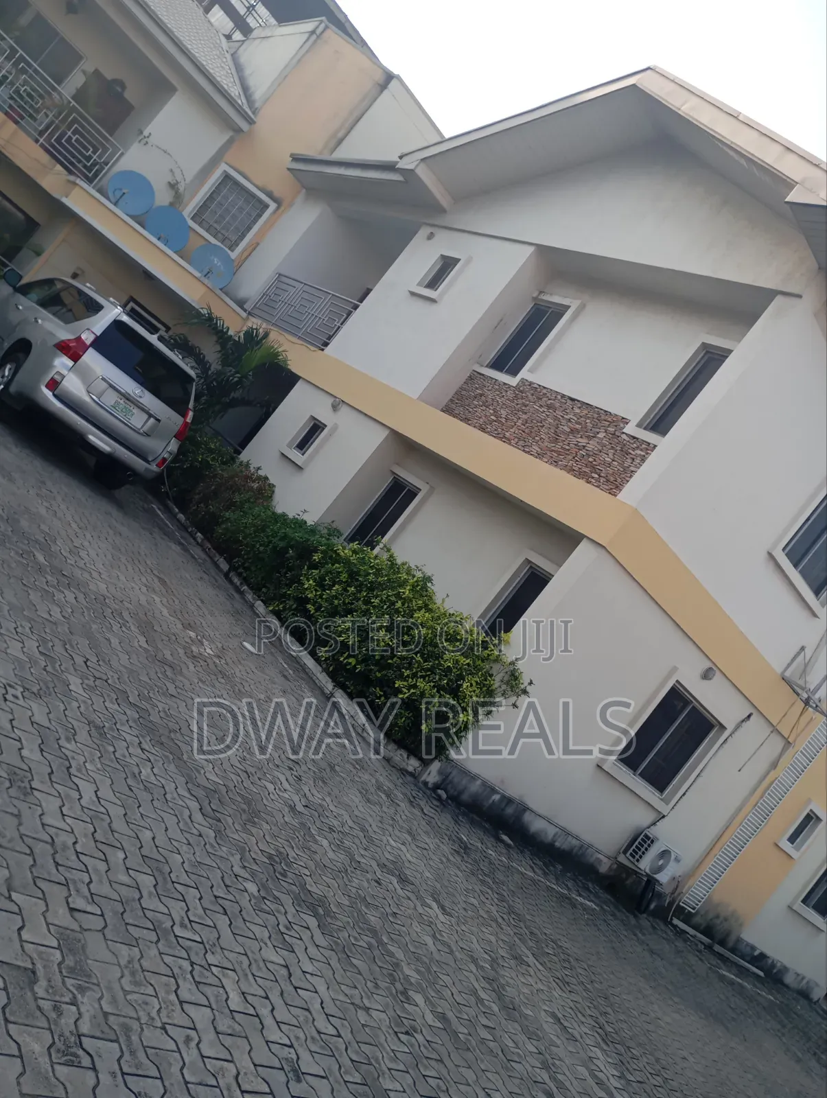 3bdrm Apartment in Lekki Phase 1 for rent in Lekki Phase 1