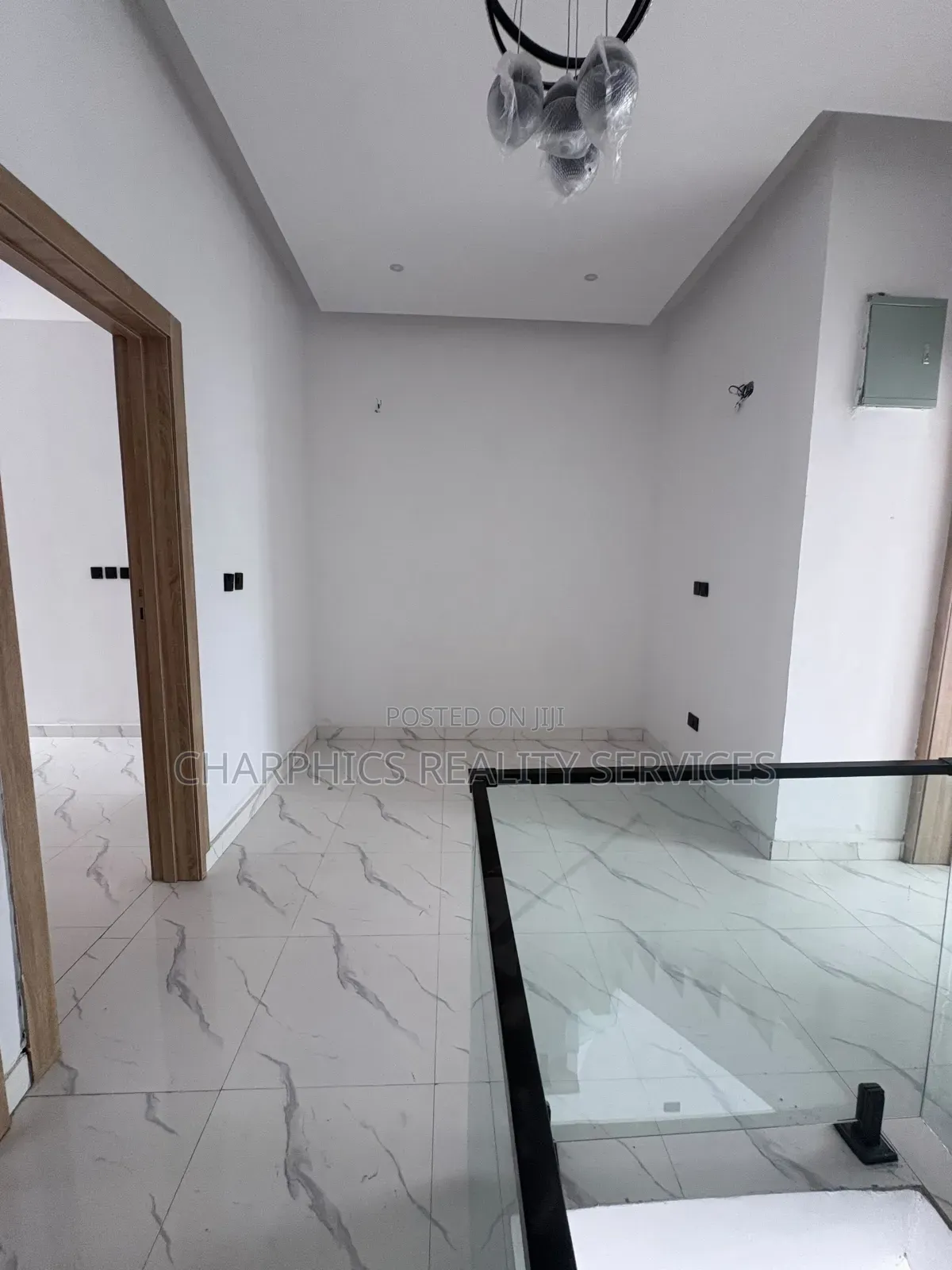 4bdrm Duplex in Ikota for sale in Ikota