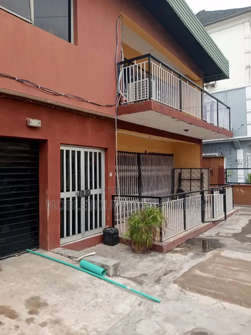 3bdrm Block of Flats in Maza-Maza Mile 2,, Abule Ado for sale in Abule Ado