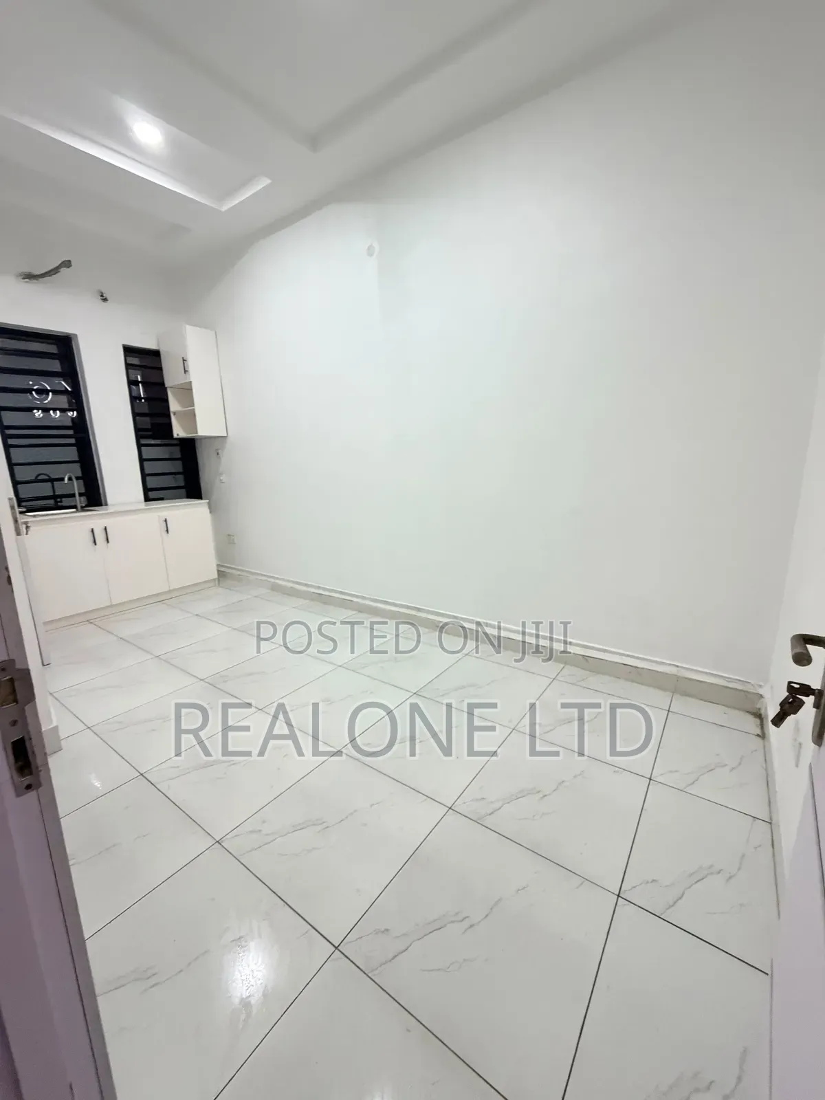 Studio Apartment in Ikota for rent in Ikota