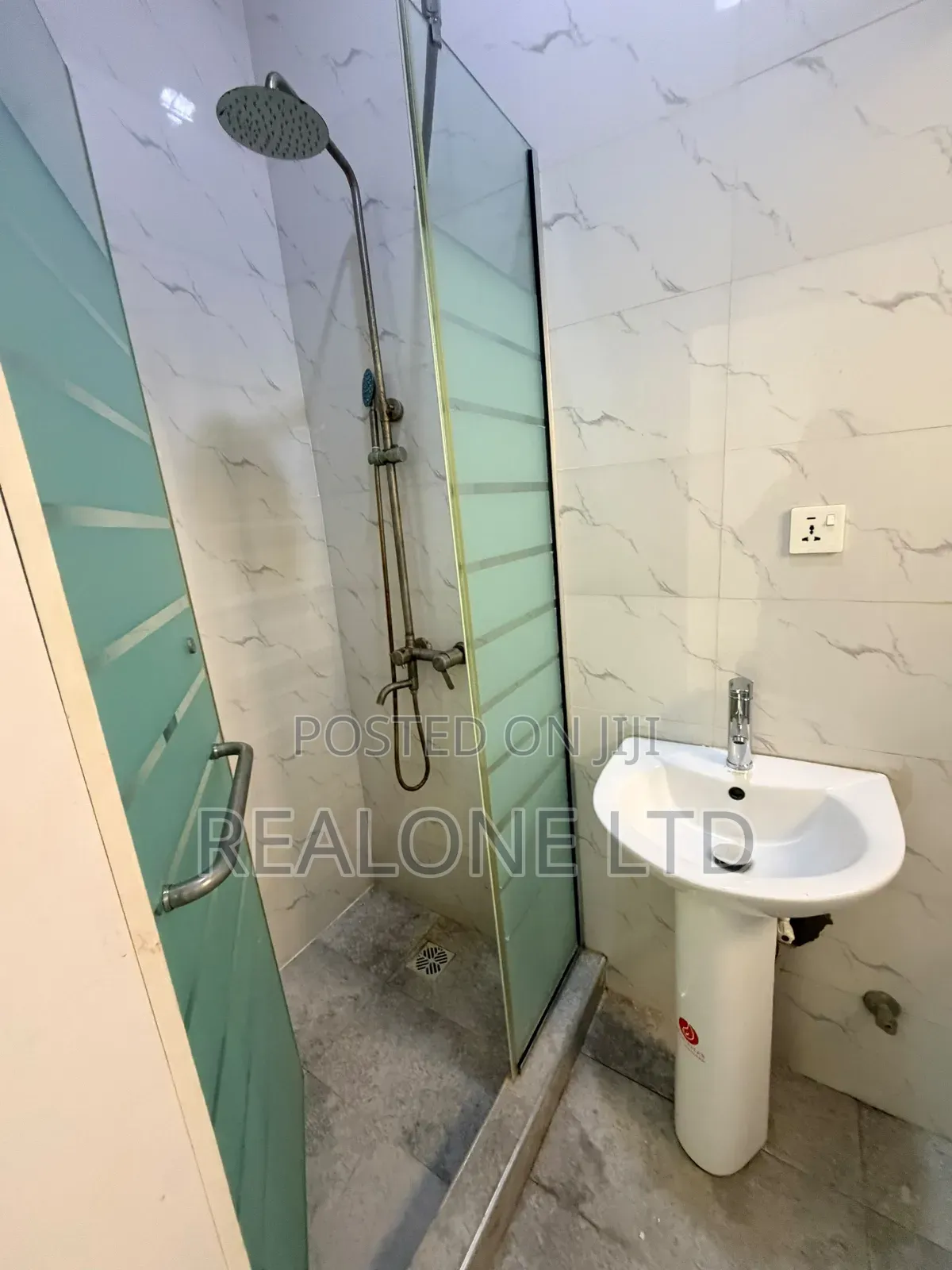 Studio Apartment in Ikota for rent in Ikota