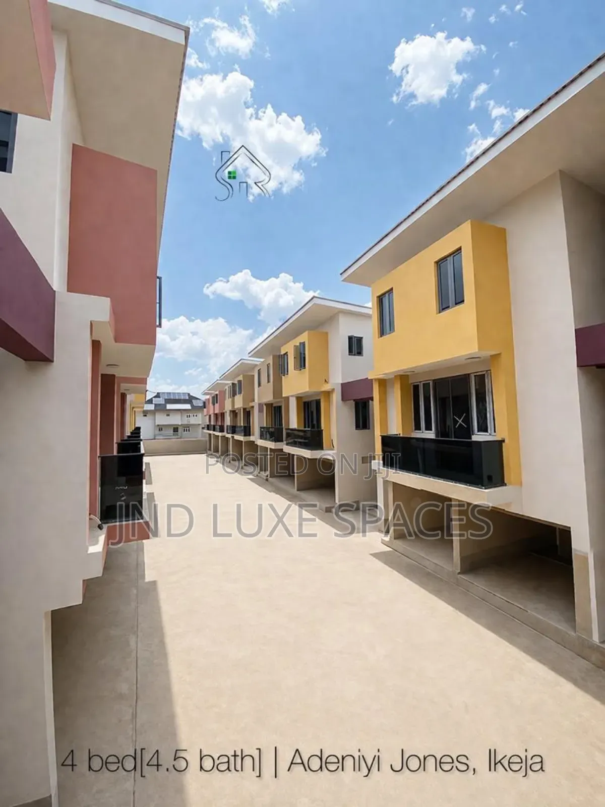 20bdrm Townhouse / Terrace in Awolowo Way for rent in Awolowo Way