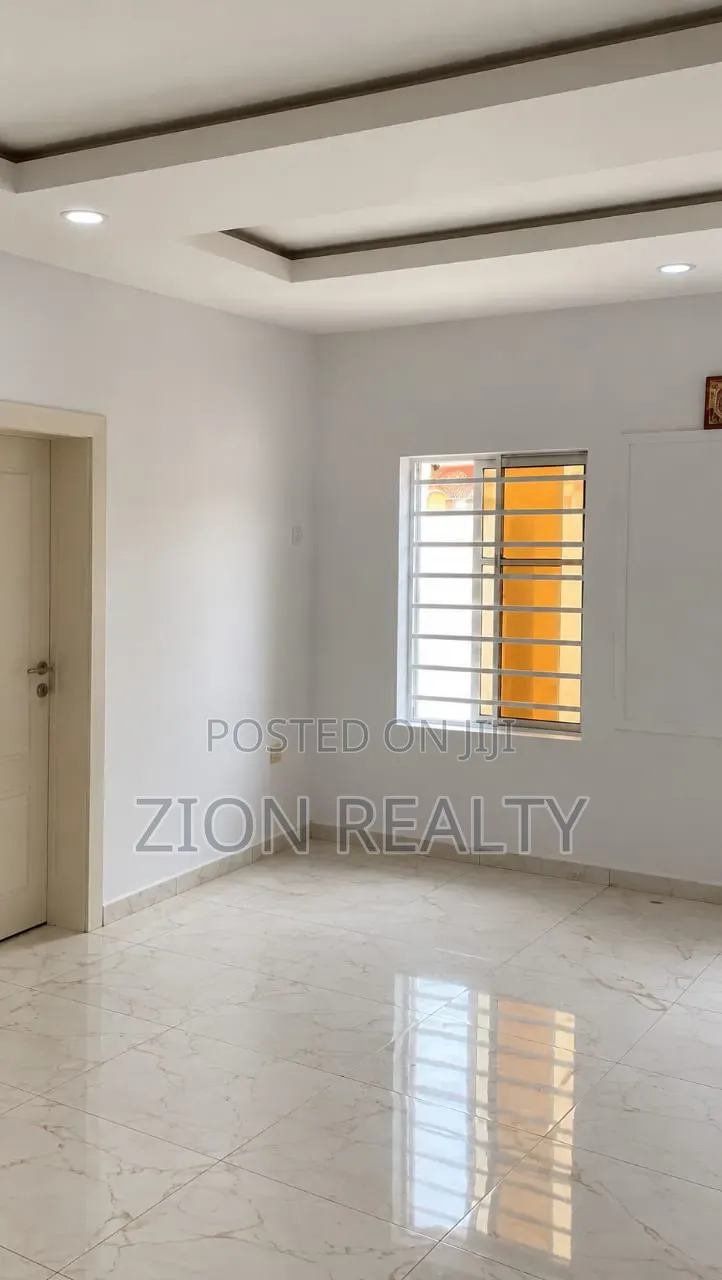 2bdrm Apartment in Awoyaya for rent in Awoyaya