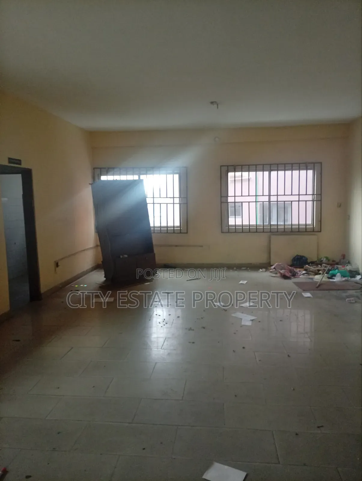 Standard 3 Bedroom Flat Office Space for Rent in Portharcourt in Rumuola
