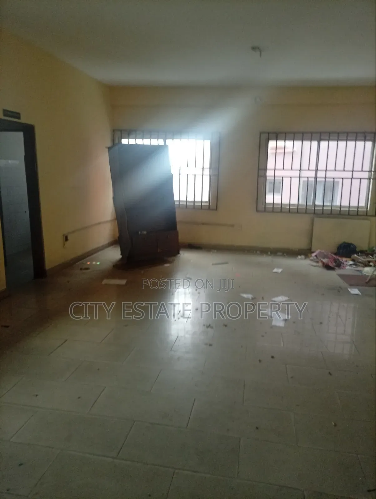 Standard 3 Bedroom Flat Office Space for Rent in Portharcourt in Rumuola