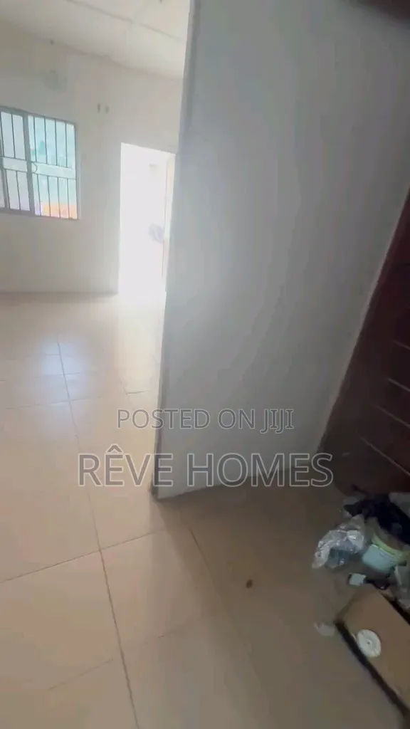 Mini Flat in Soluyi for rent in Soluyi