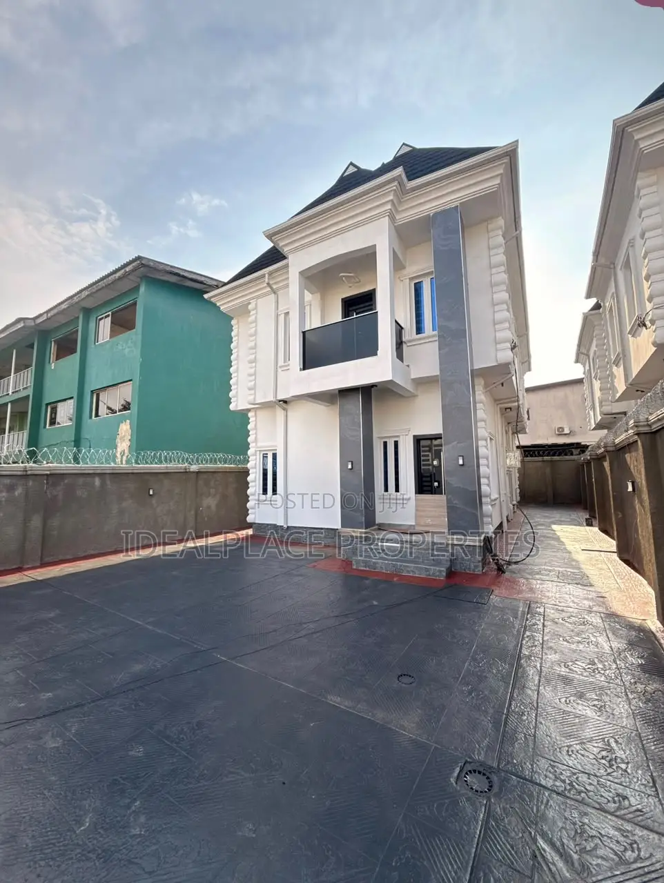 4bdrm Duplex in Abule Egba for sale in Abule Egba