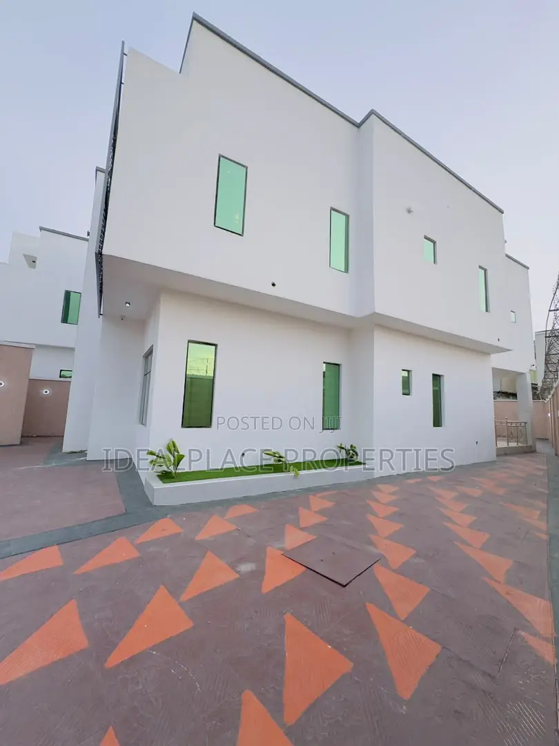 4bdrm Duplex in Berger for sale in Berger