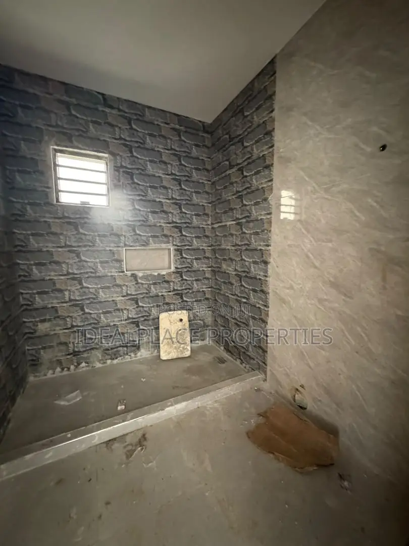 4bdrm Townhouse/Terrace in Gbagada for sale in Gbagada