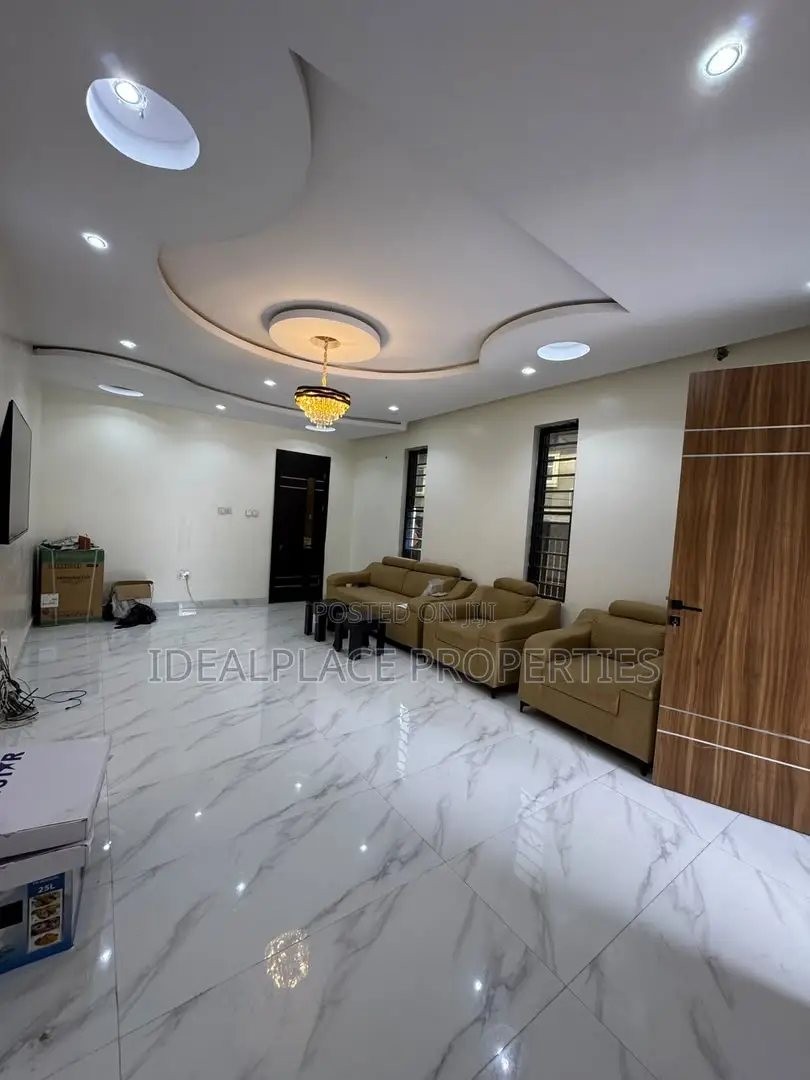 4bdrm Duplex in Gbagada for sale in Gbagada