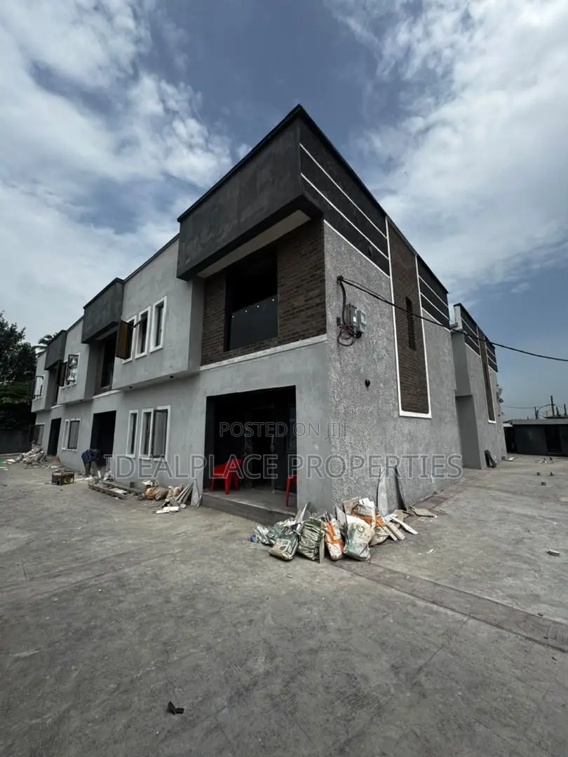 4bdrm Townhouse/Terrace in Gbagada for sale in Gbagada