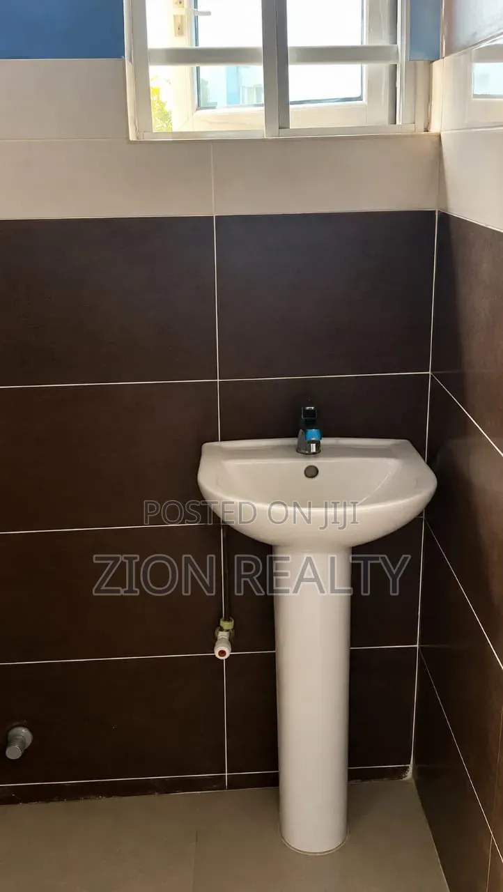 2bdrm Apartment in Ogunfayo, Awoyaya for rent in Awoyaya