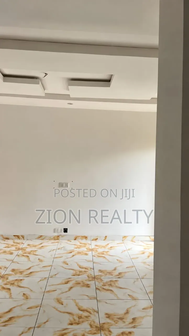 2bdrm Apartment in Ogunfayo, Awoyaya for rent in Awoyaya