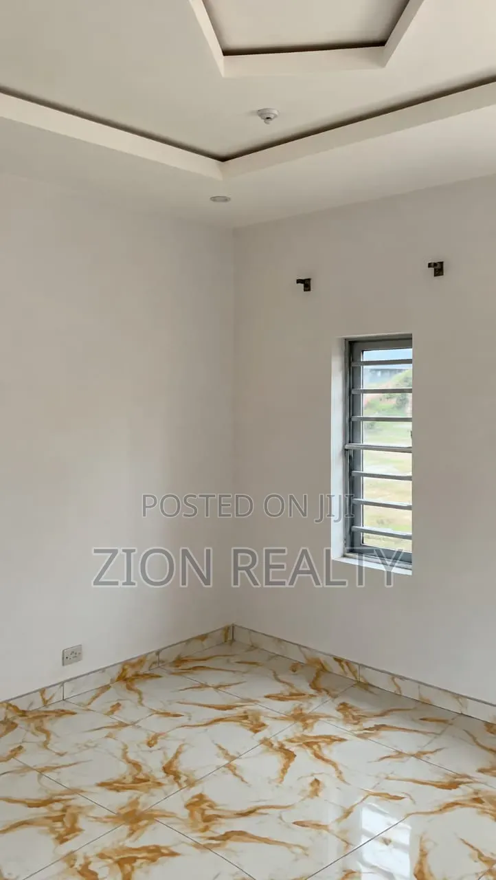 2bdrm Apartment in Ogunfayo, Awoyaya for rent in Awoyaya