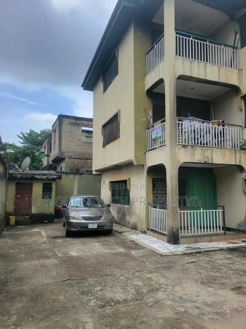 3bdrm Block of Flats in Ajao Estate Lagos for sale in Ajao Estate