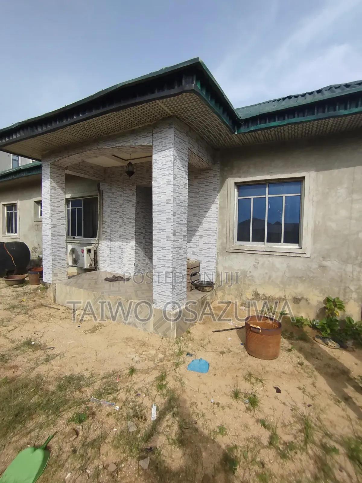 3bdrm Bungalow in Badore Road for sale in Ado / Ajah