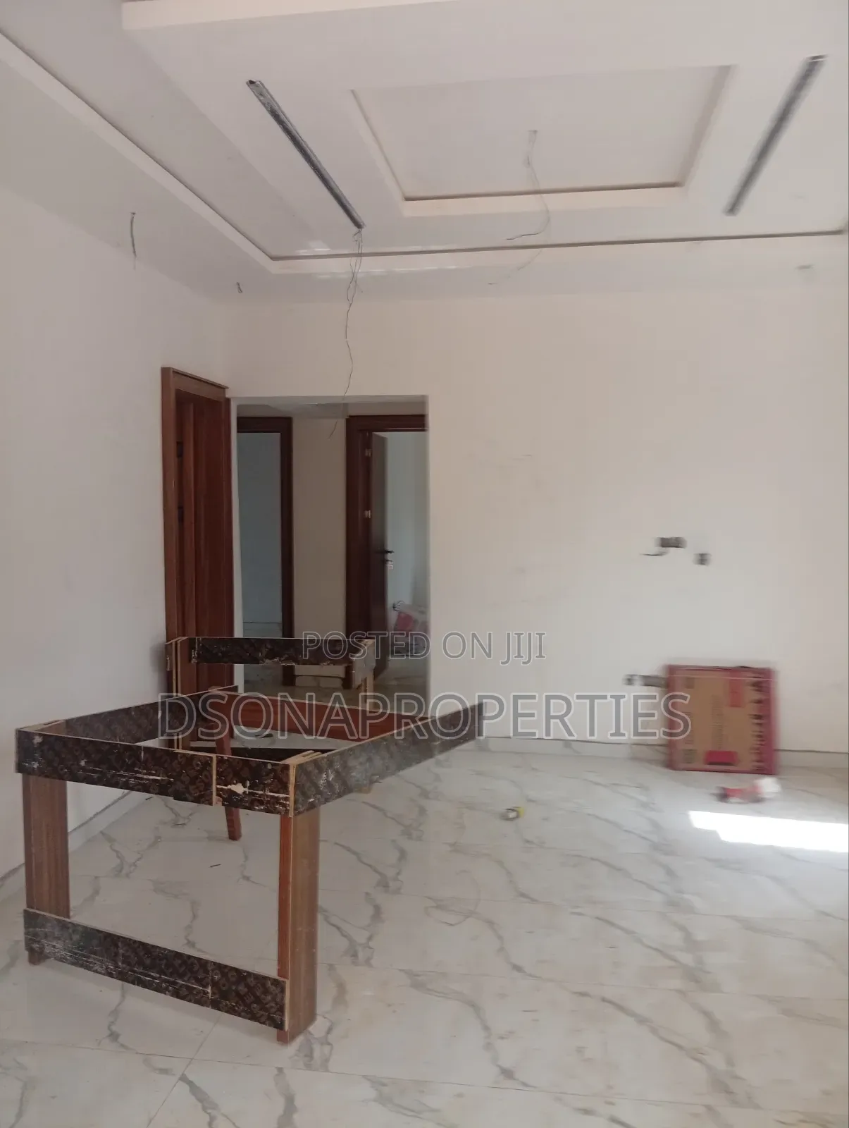 3bdrm Apartment in Olaniyi, New Oko Oba for sale in New Oko Oba