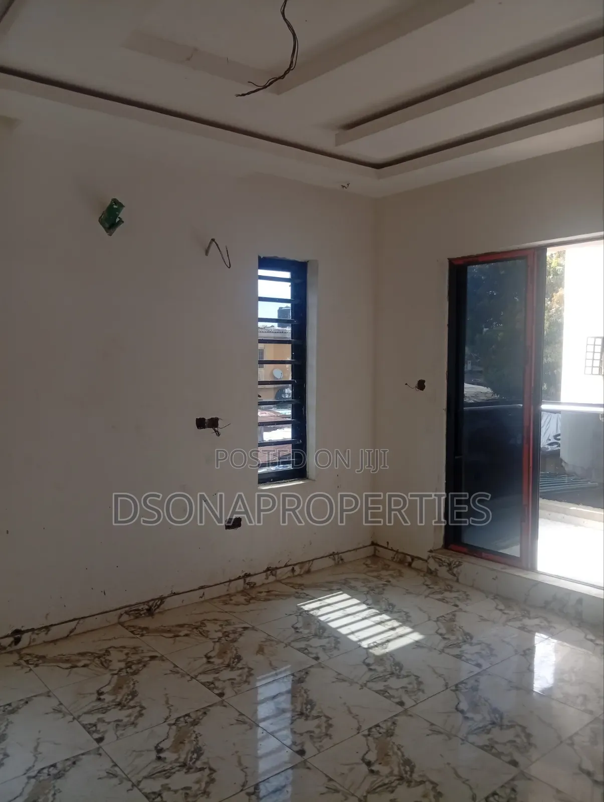 2bdrm Apartment in Off Olaniyi, New Oko Oba for sale in New Oko Oba
