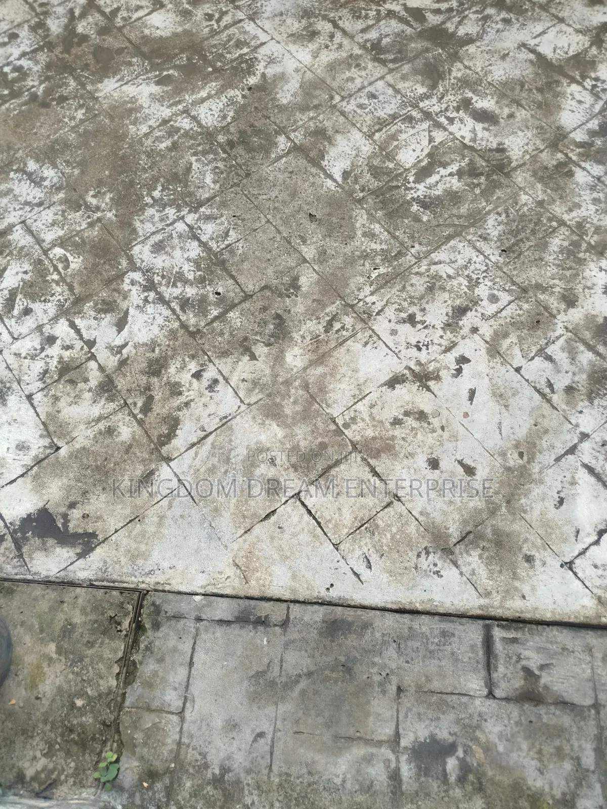 482sqm LAND *IYANA IPAJA, Off ALIMOSHO LAGOS Mixed Use in Iyana Ipaja