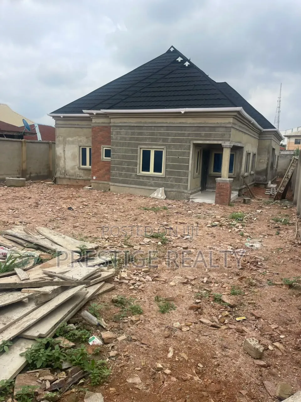 5bdrm Bungalow in Bodija for sale in Bodija