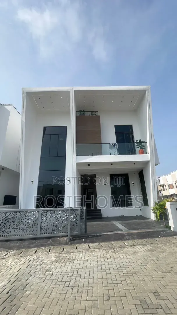 4bdrm Duplex in Lekki Conservation for sale in Lekki Phase 2
