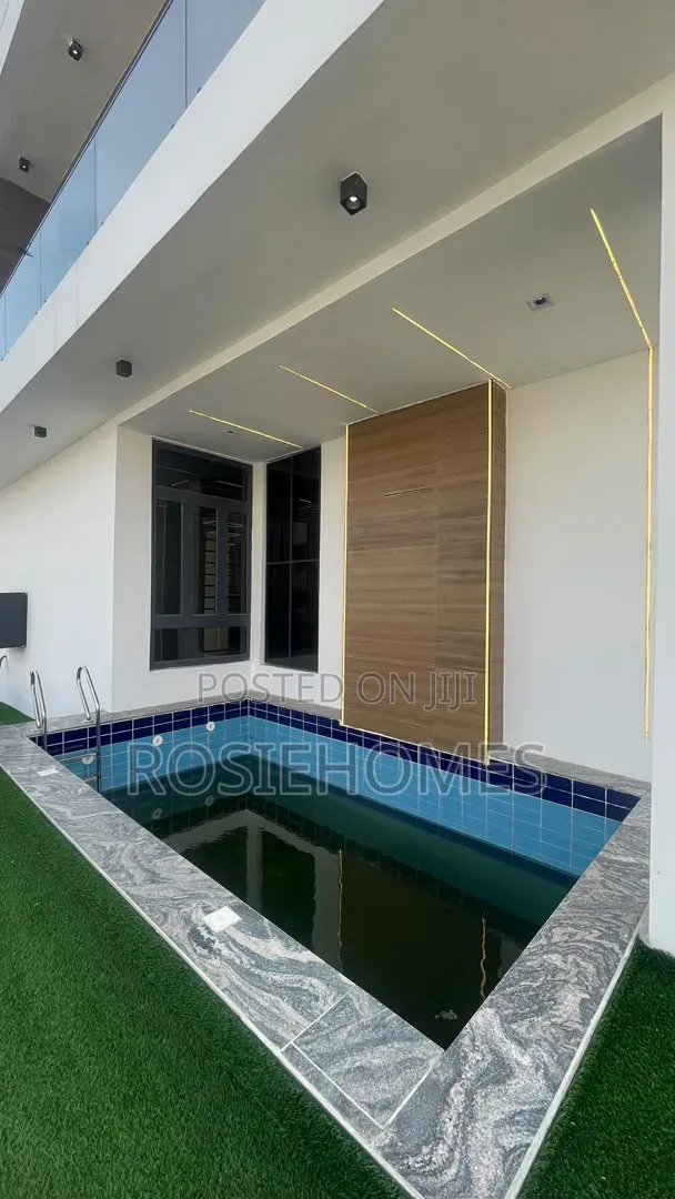 4bdrm Duplex in Lekki Conservation for sale in Lekki Phase 2