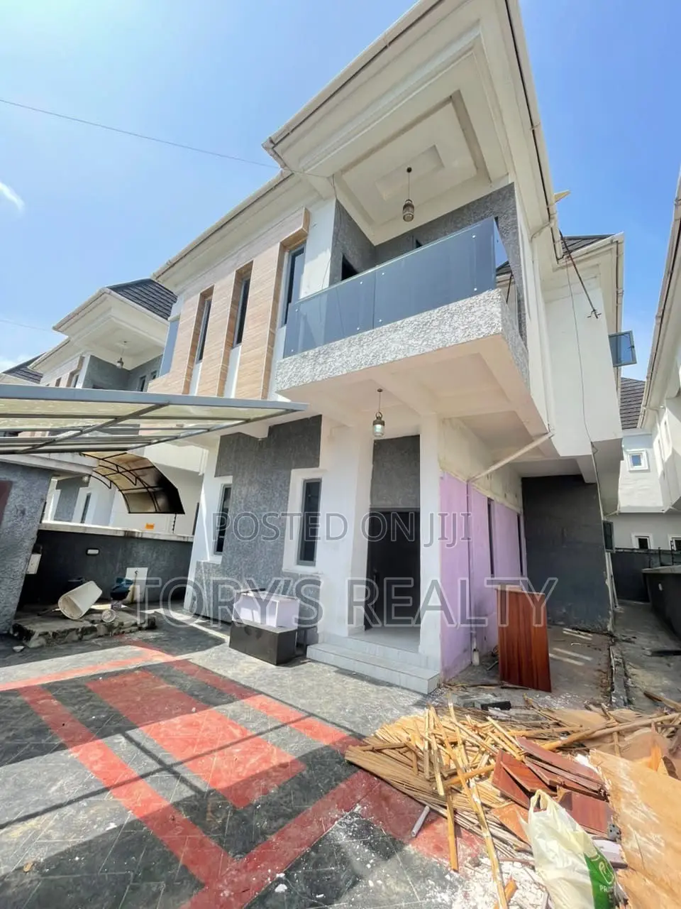 5bdrm Duplex in Lekki Phase 2 for rent in Lekki Phase 2