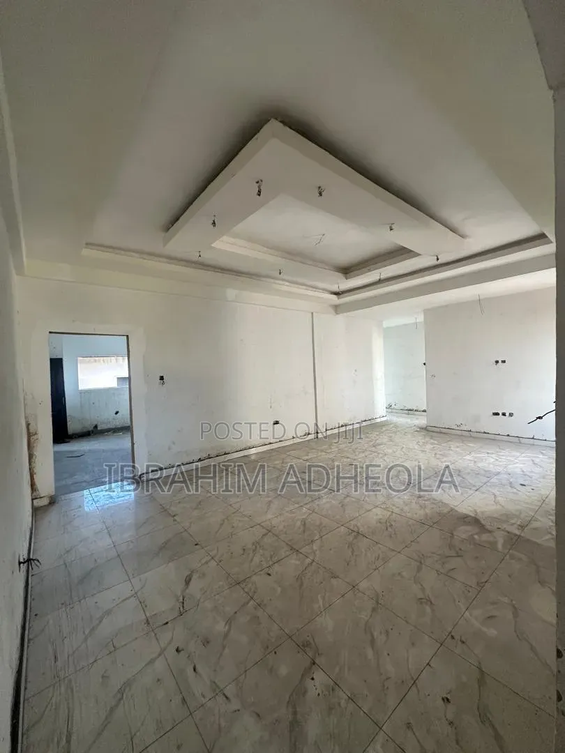 3bdrm Apartment in Gbagada Phase1 for sale in Phase 1 / Gbagada