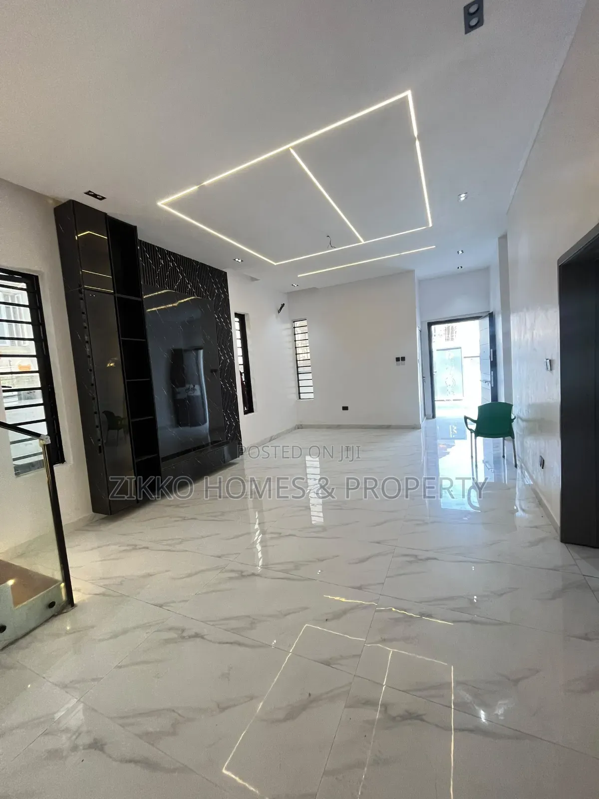 4bdrm Duplex in Ajah for sale in Ado / Ajah