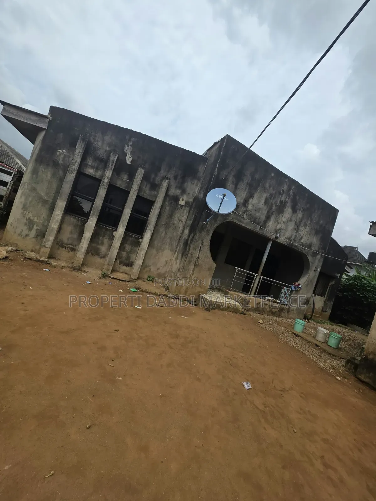 3bdrm Bungalow in Ayobo for sale in Ayobo