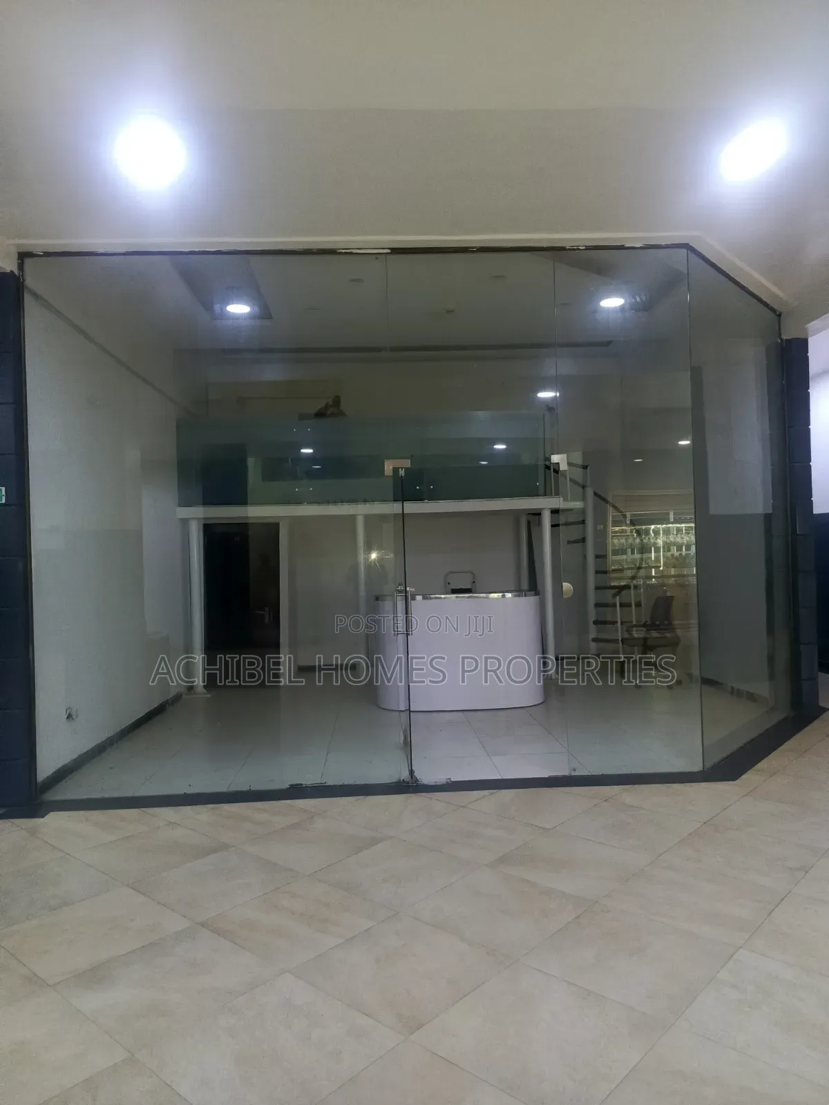 A 42 Square Meter Shop Space in Onikan