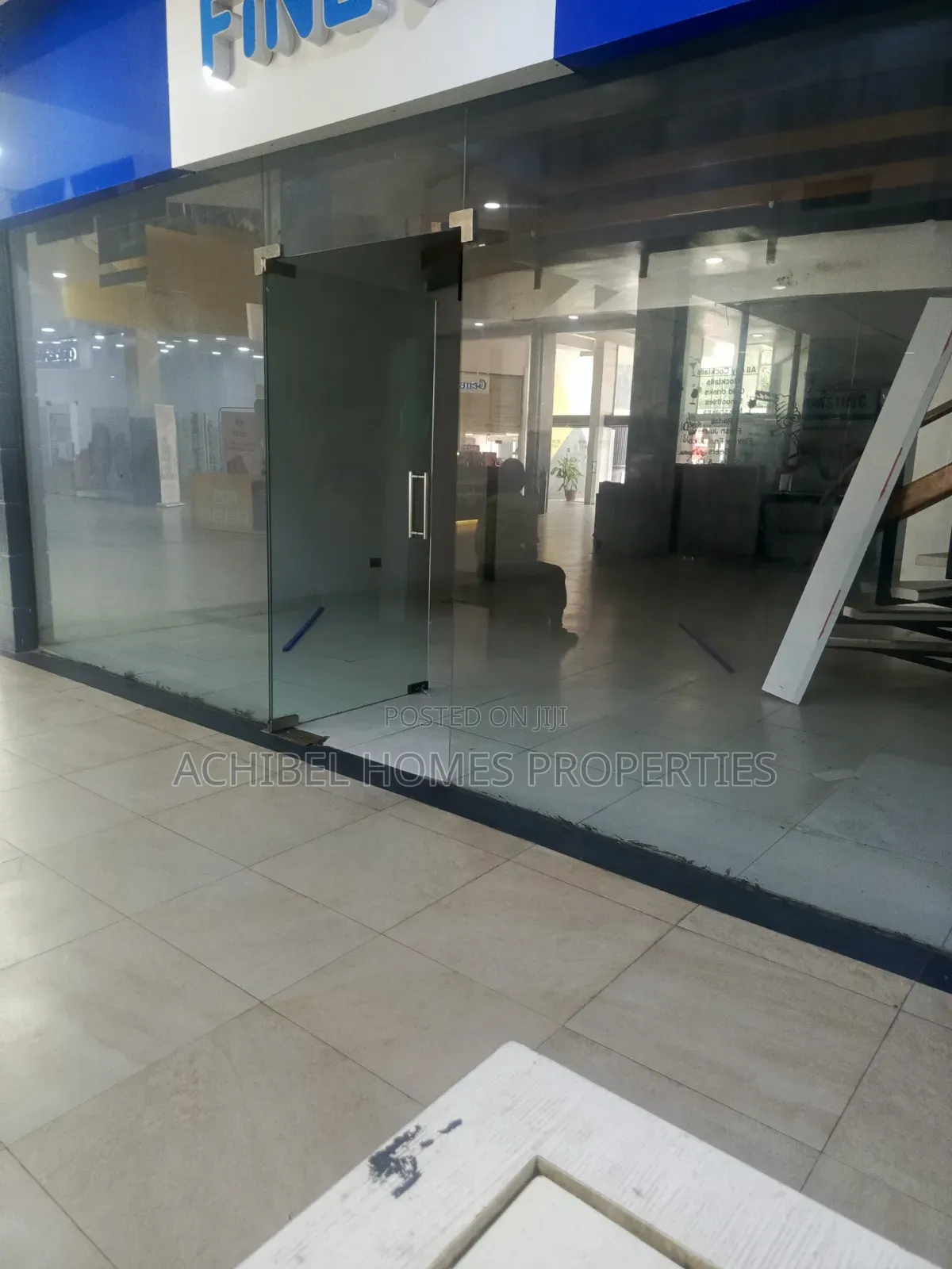 A 100 Square Meter Shop Space in Onikan