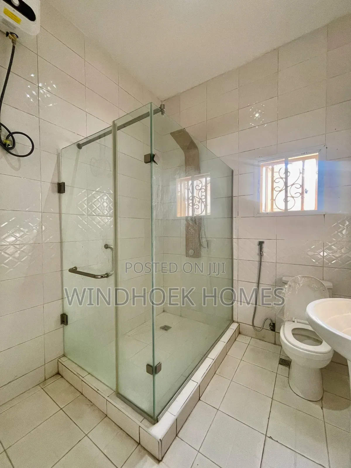 5bdrm Duplex in Guzape District for rent in Guzape District