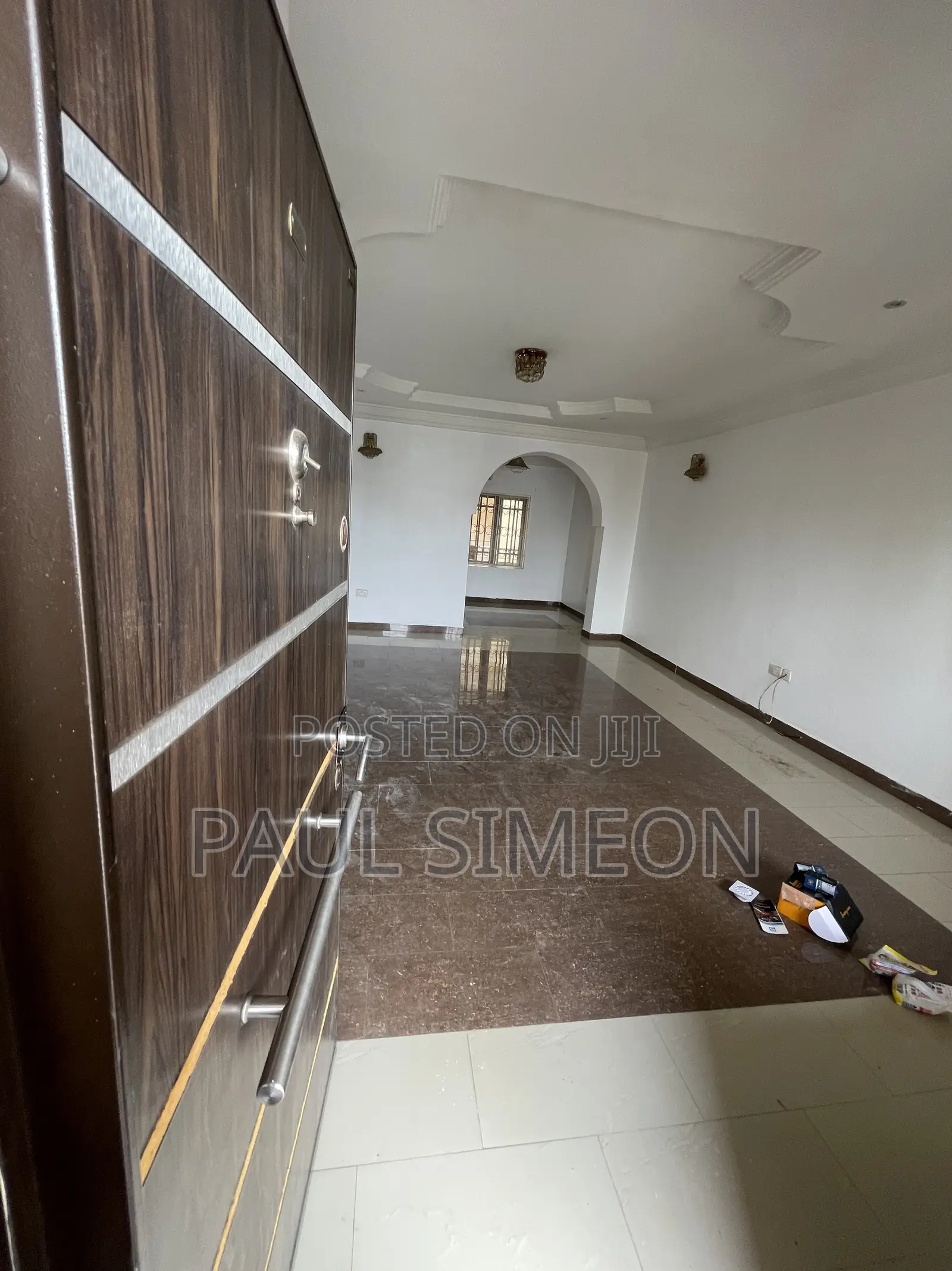 3bdrm Block of Flats in Wuye for rent in Wuye