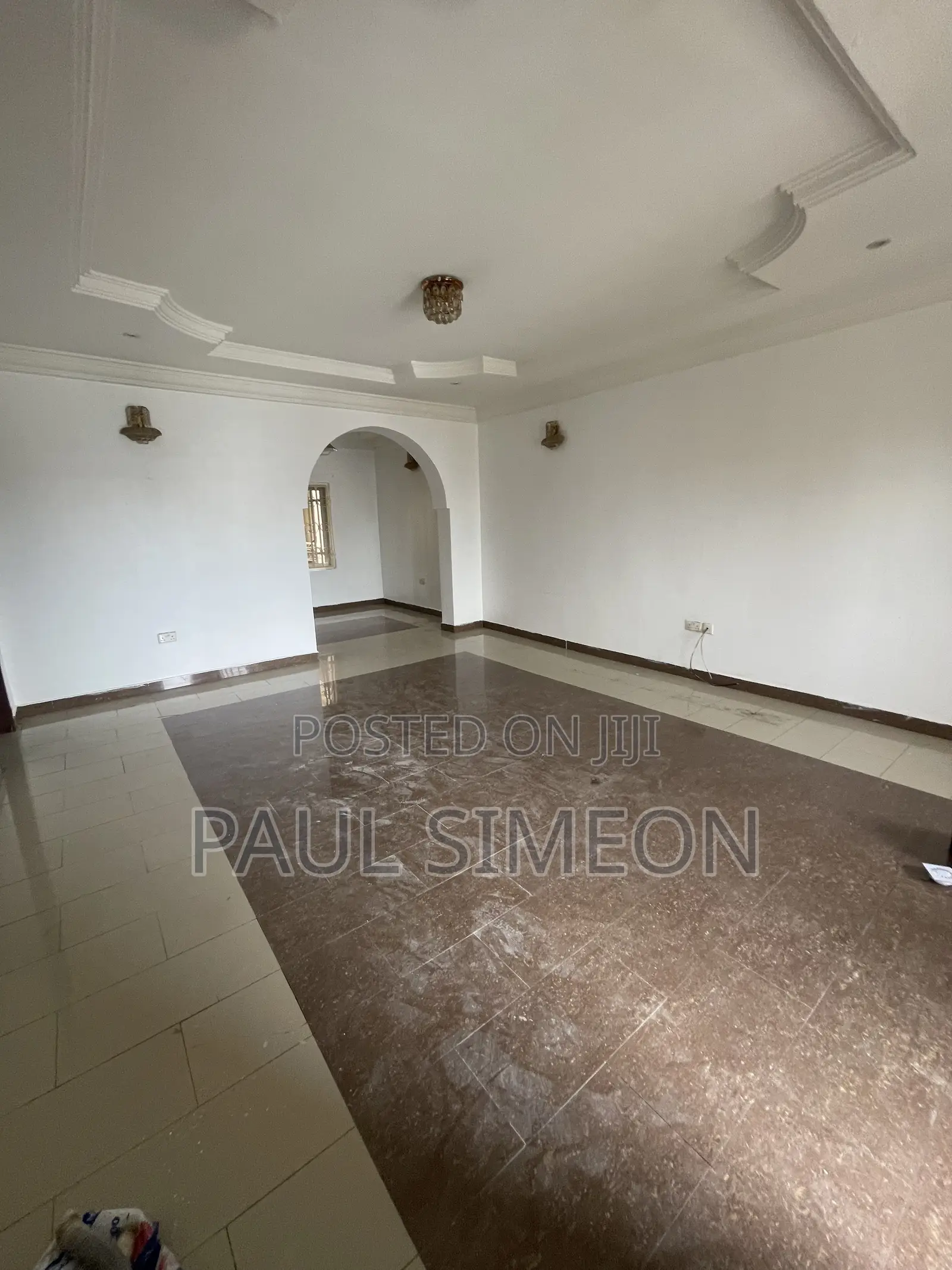 3bdrm Block of Flats in Wuye for rent in Wuye