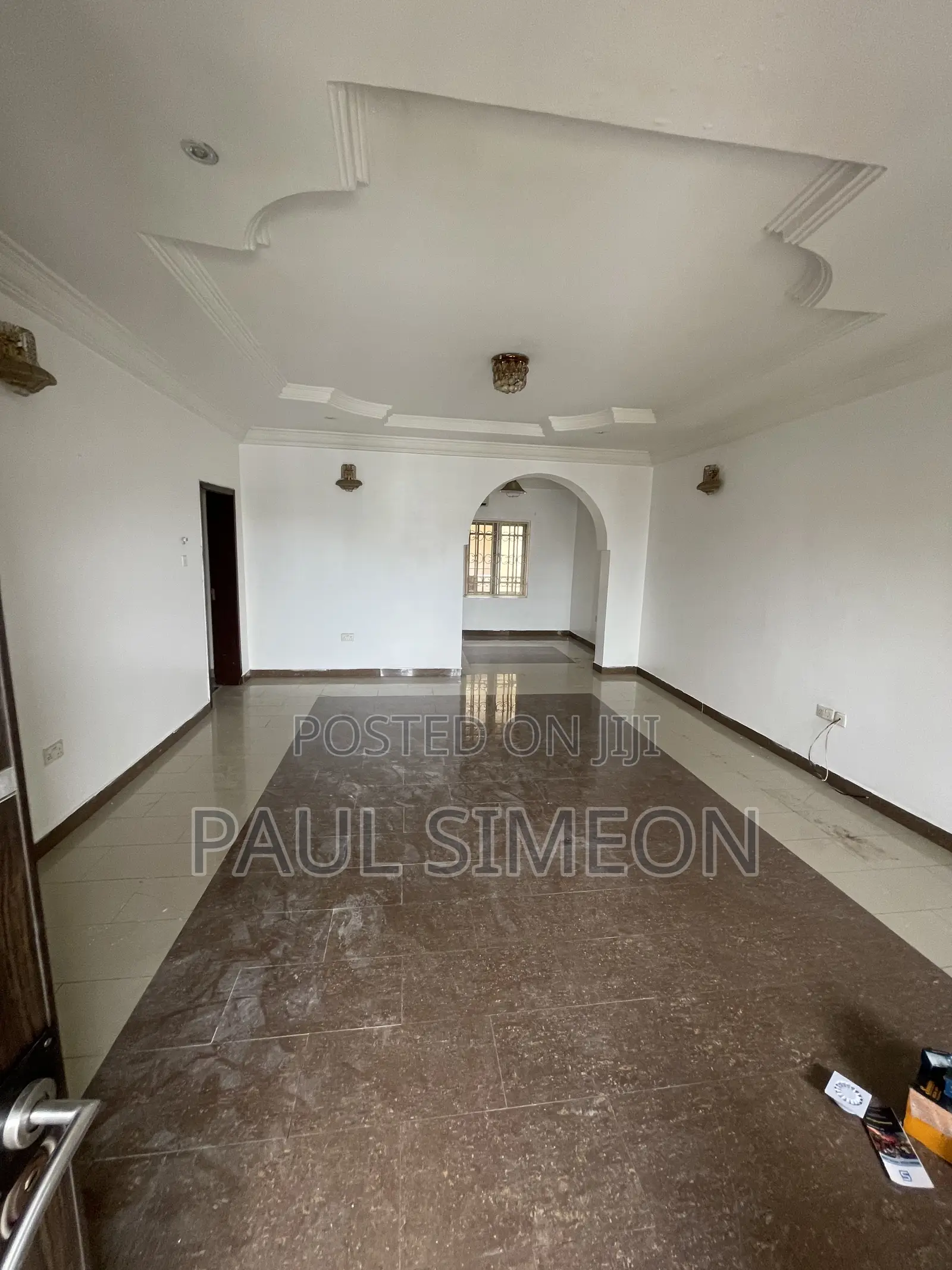 3bdrm Block of Flats in Wuye for rent in Wuye