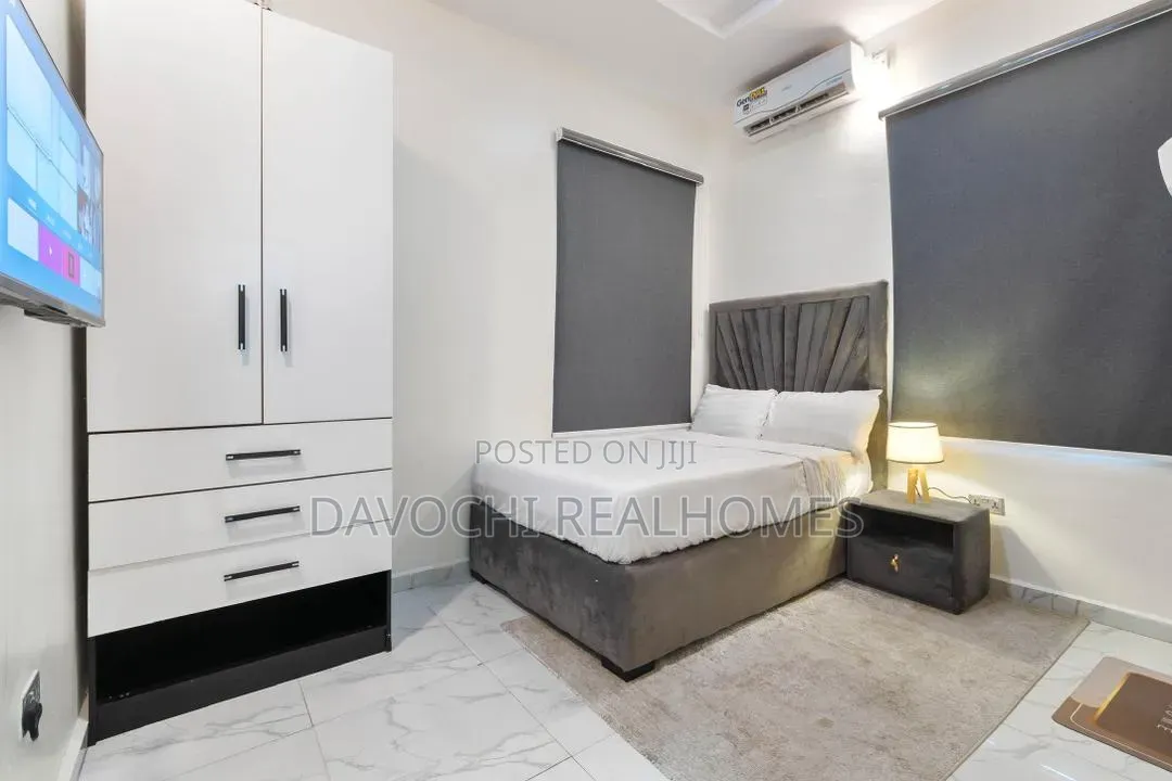 Furnished 4bdrm Duplex in Chevron for rent in Chevron