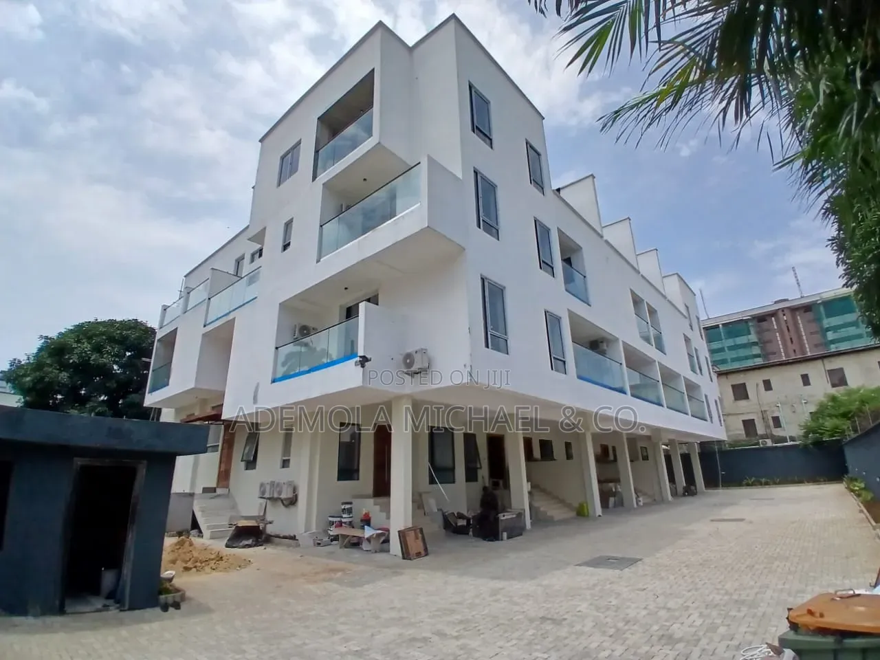 4bdrm Townhouse/Terrace in Victoria Island, Ademola Adetokunbo for sale in Ademola Adetokunbo