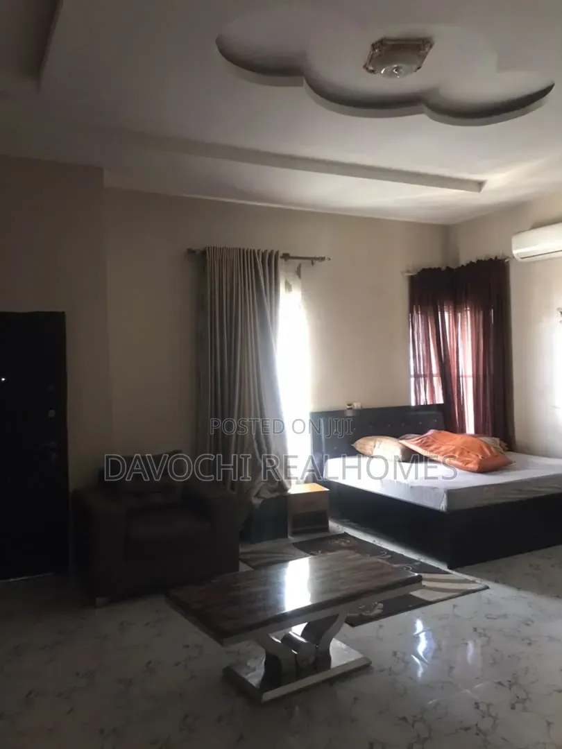 Furnished 3bdrm Duplex in Ikota for rent in Ikota