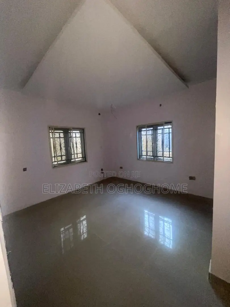 2bdrm Apartment in Lekki Phase 1 for rent in Lekki Phase 1