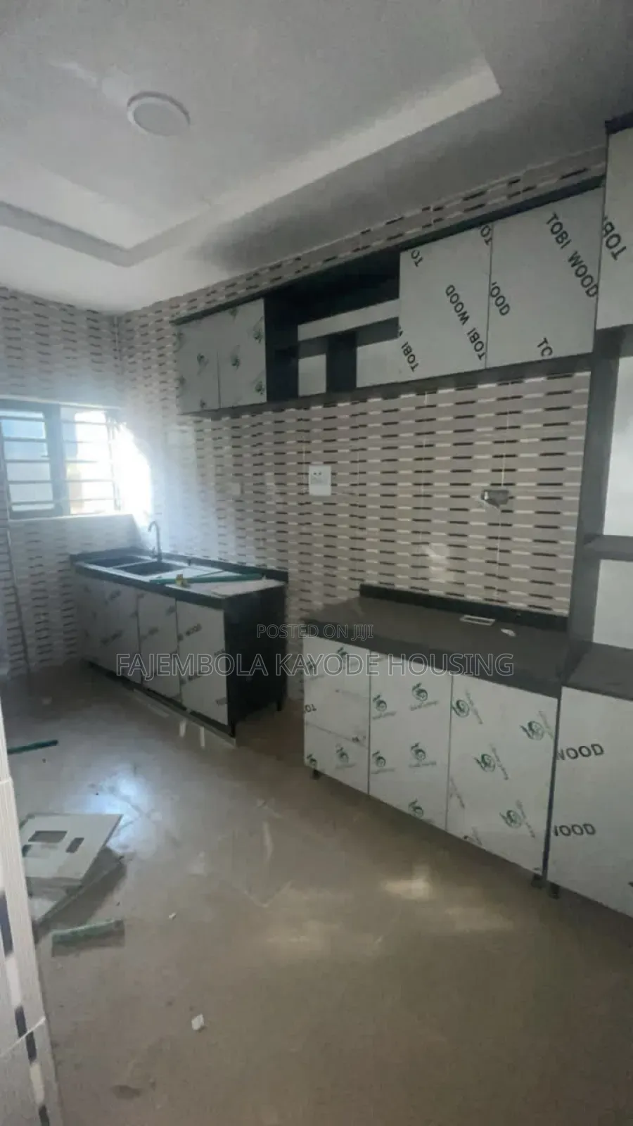 2bdrm Bungalow in Adeoyo for rent in Adeoyo