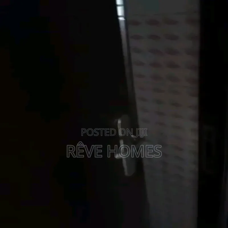 3bdrm Block of Flats in Soluyi for rent in Soluyi