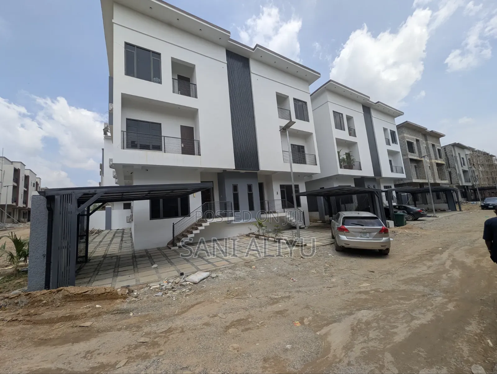 5bdrm Duplex in Katampe (Main) for sale in Katampe (Main)
