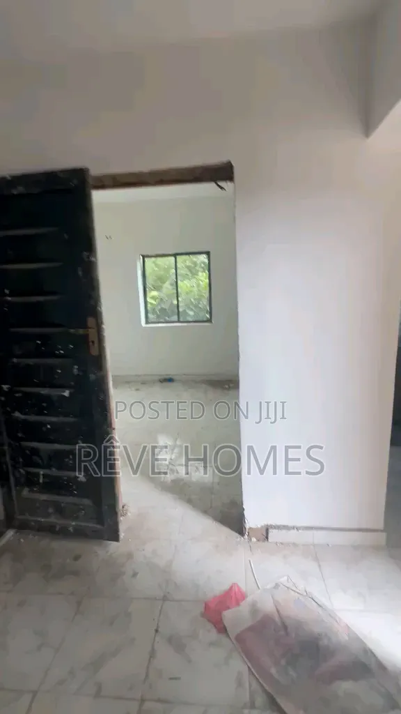 Mini Flat in Ilupeju Industrial Estate for rent in Ilupeju Industrial Estate