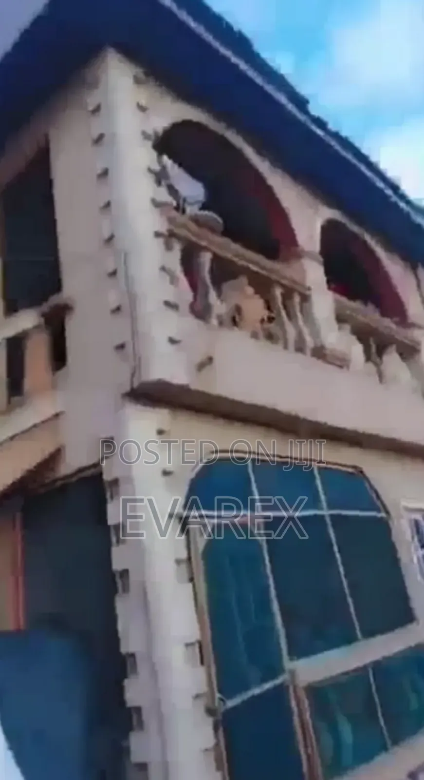 8bdrm Block of Flats in Iba / Ojo for sale in Iba / Ojo