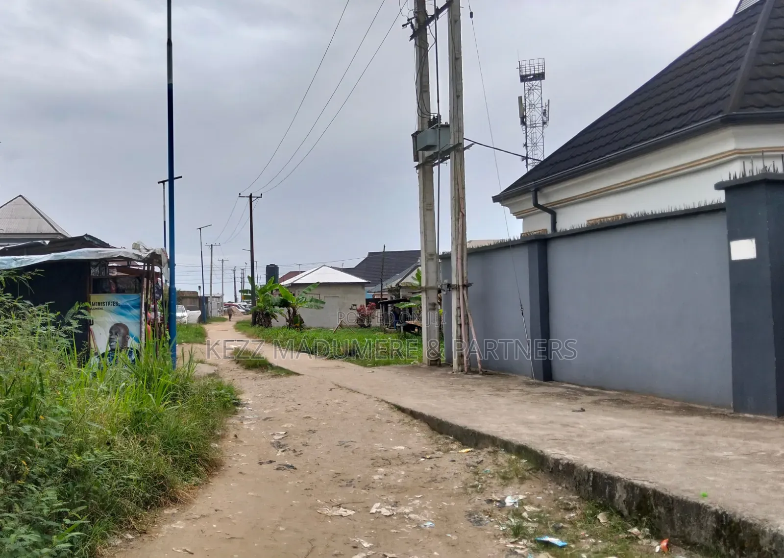 For Sale : 2 Plots Opposite Ignatius Ajuru University, Rumuolemini Ph in Rumuokoro