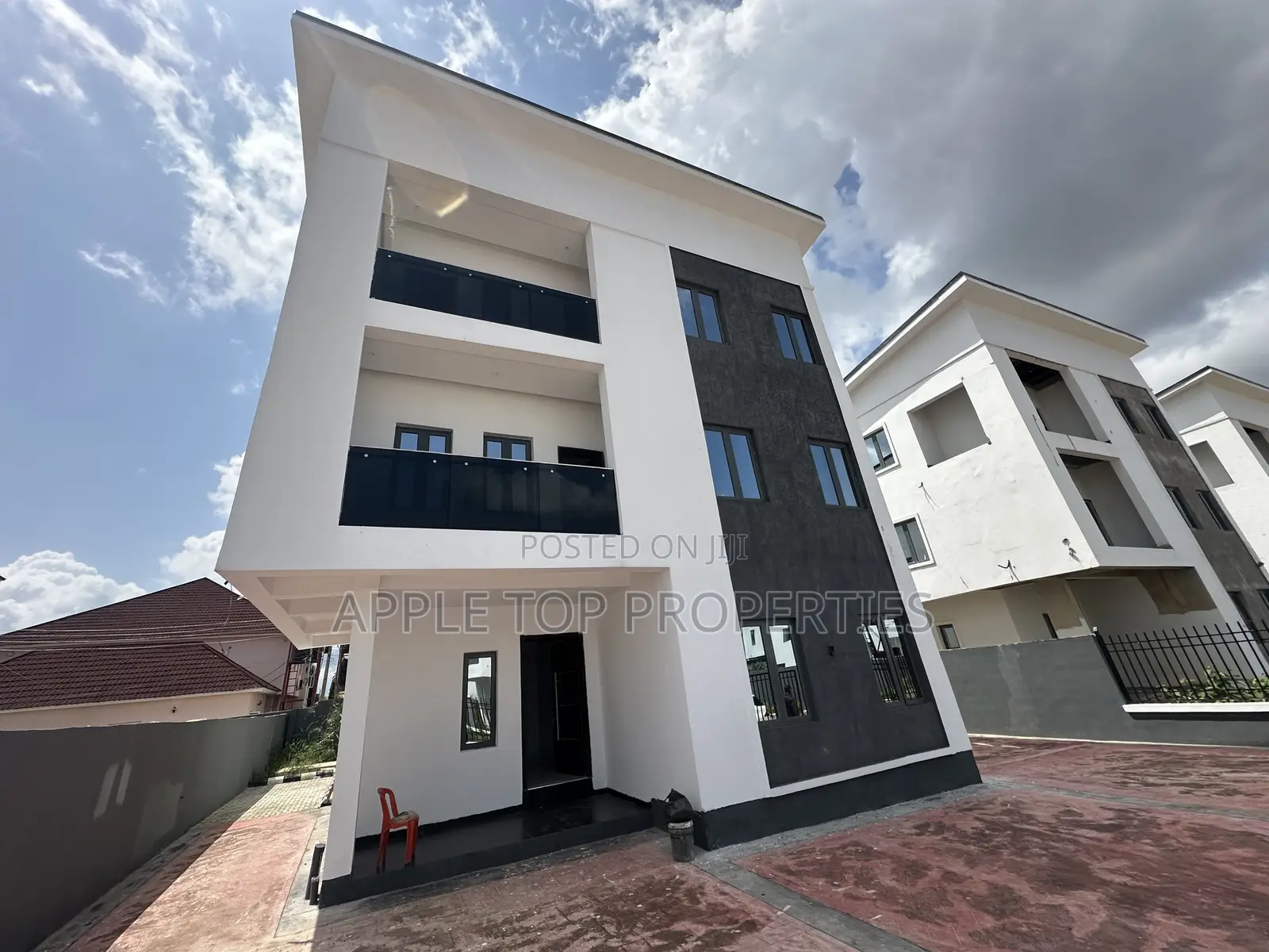 5bdrm Duplex in Jedidiah Estate, Enugu for sale in Enugu